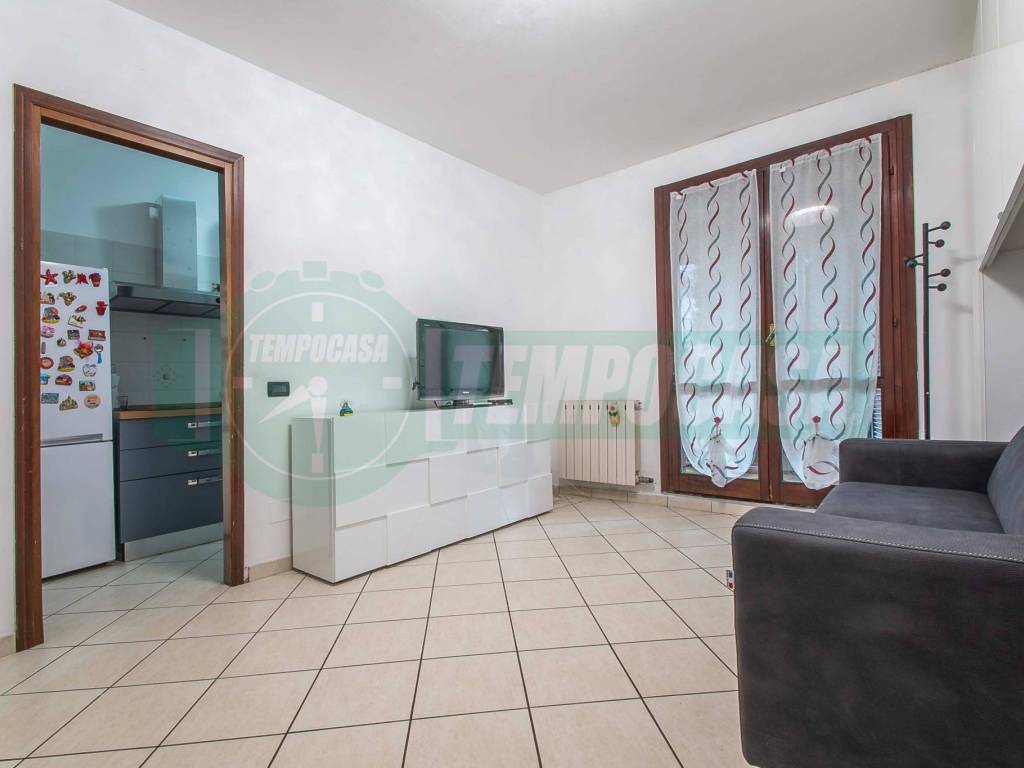 Appartamento a Tradate in Via Bainsizza, 18 - Foto 2