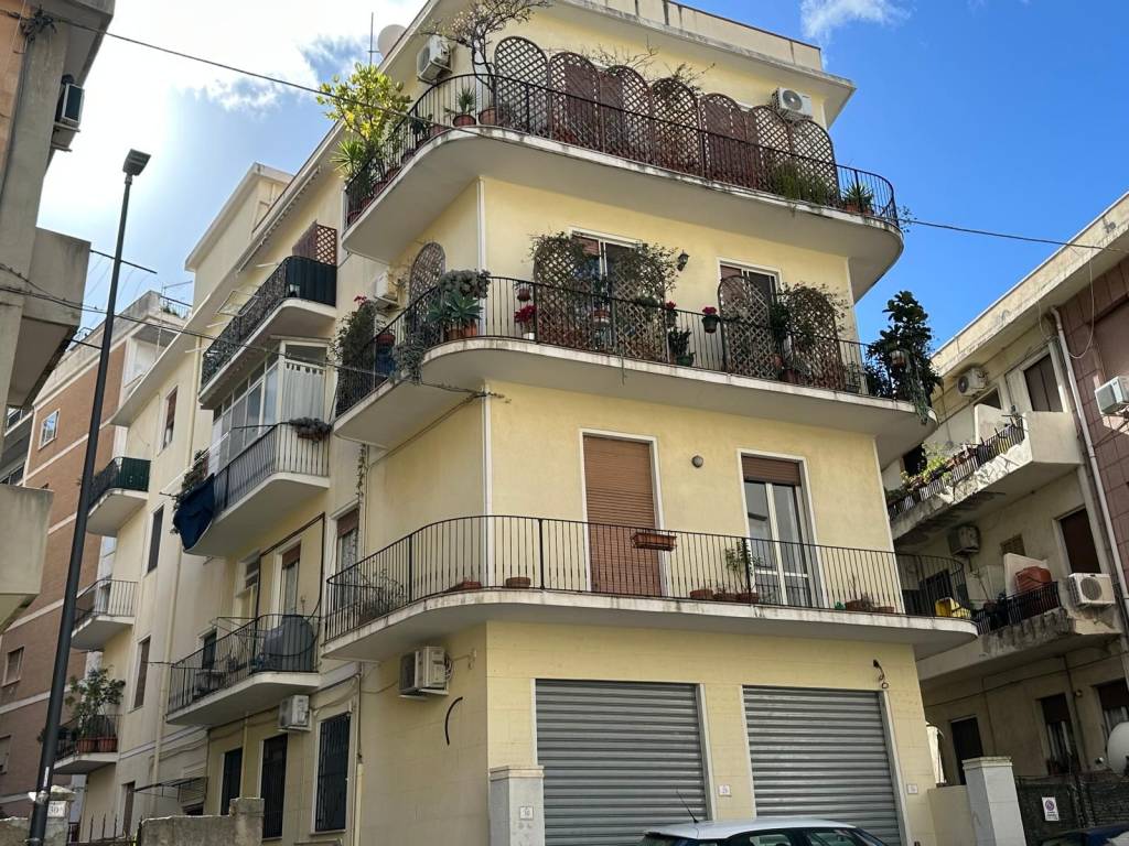 Appartamento a Reggio calabria in Via Friuli, 30 - Foto 2