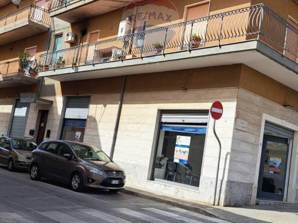 Appartamento a Priolo gargallo in Via San Martino della Battaglia, 15 - Foto 2