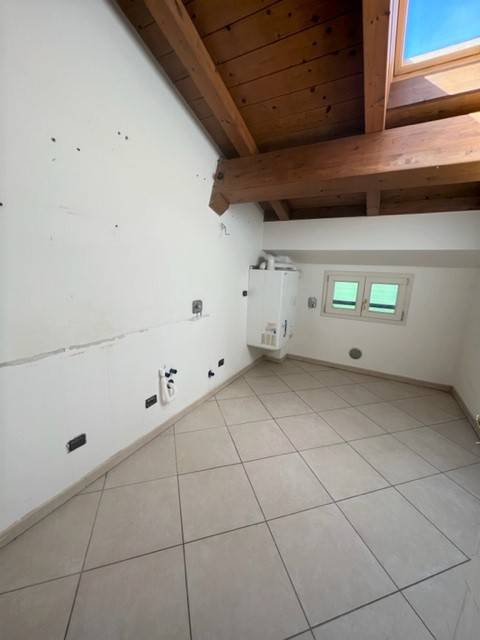 Appartamento a Castelfranco emilia in Via Porretto - Foto 4