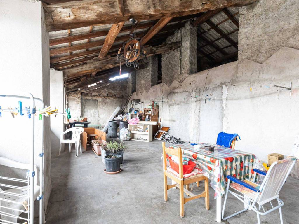 Appartamento a Costa masnaga in Via Brascesco 18 - Foto 3
