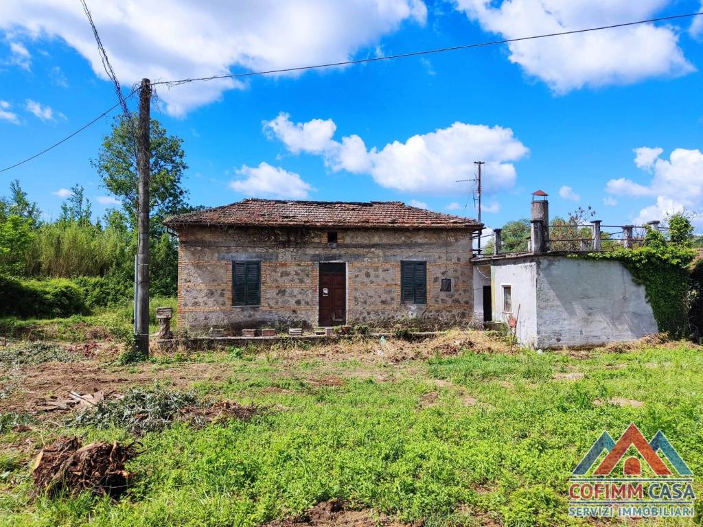 Villa a Isola del liri in Via Lungo Fibreno, 120 - Foto 3