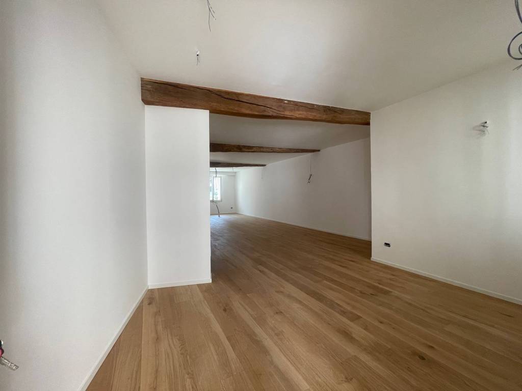 Appartamento a Udine in Via Cesare Battisti - Foto 4