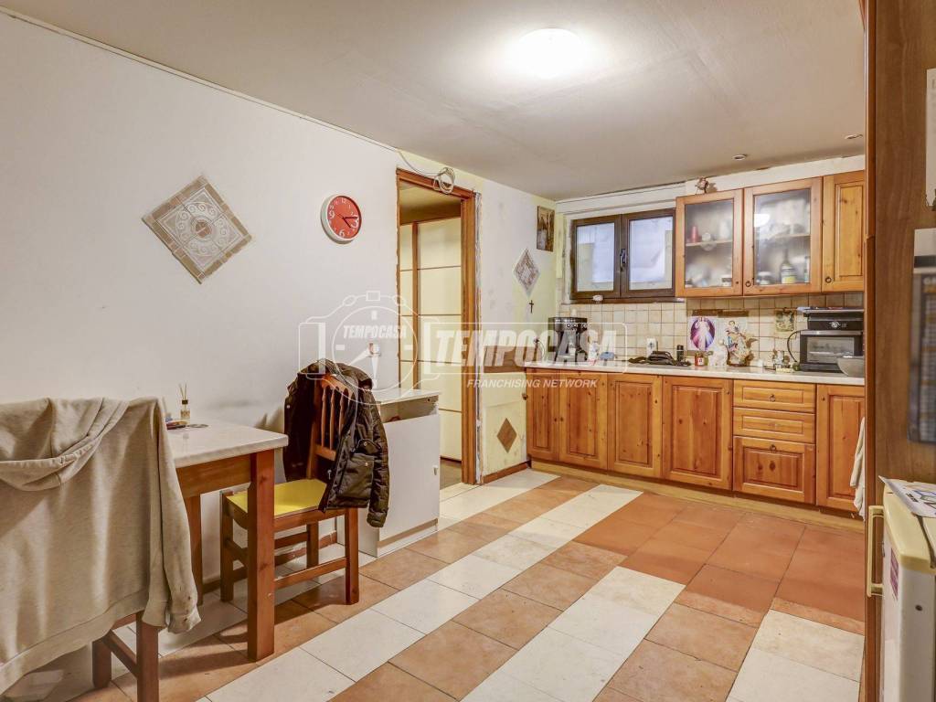 Appartamento a Cardano al campo in Via del Moncone 29 - Foto 2