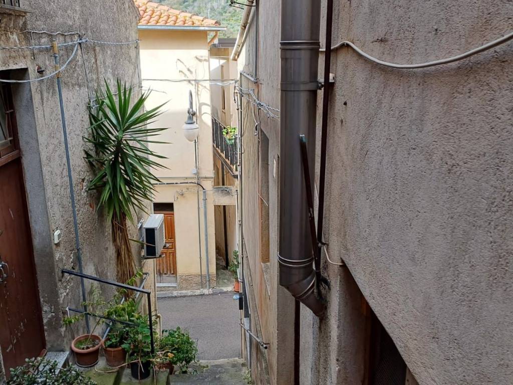 Casa indipendente a Sant'angelo di brolo in Via Limina - Foto 5