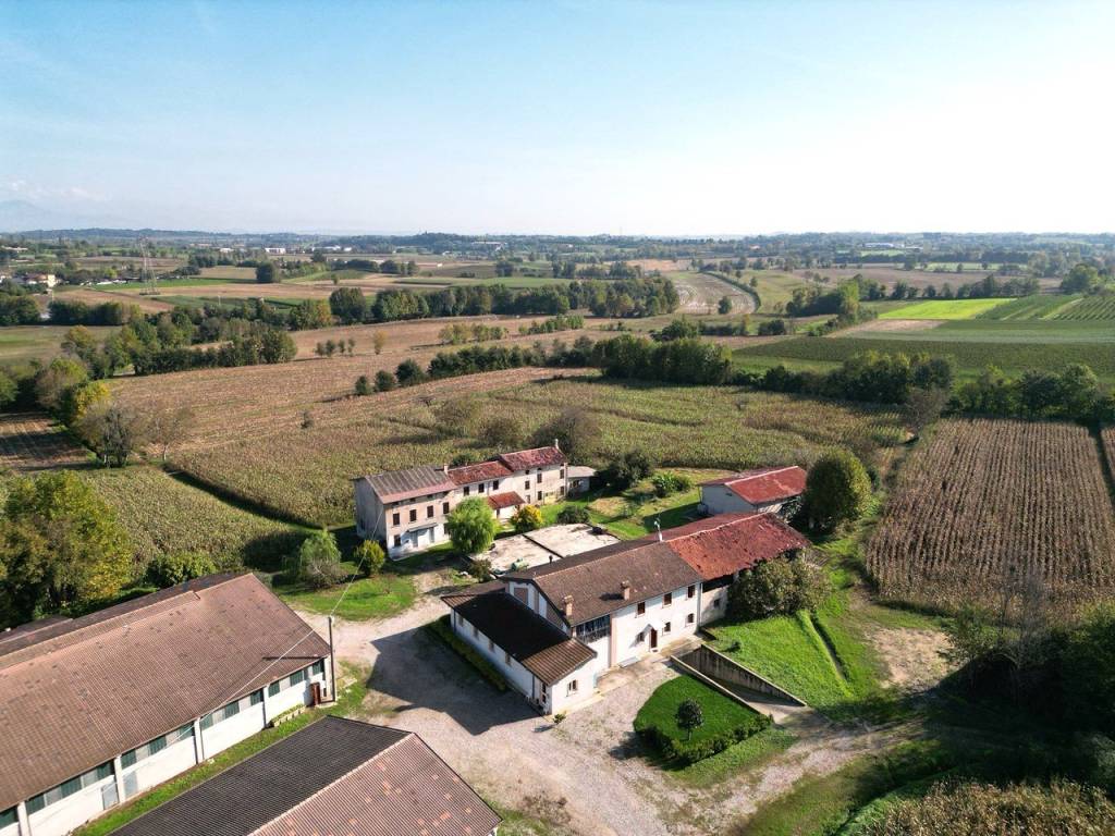 Rustico / casale a Pozzolengo in LOC. PRENDAINO - Foto 2