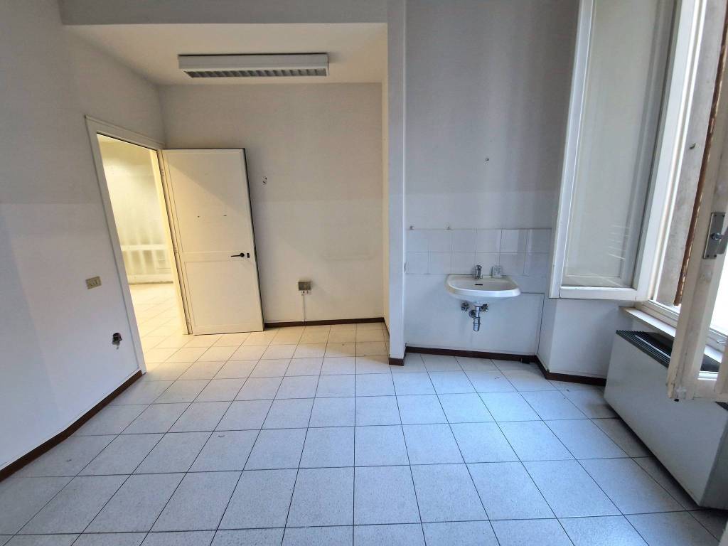 Appartamento a Pistoia in Piazza della Sala, 4 - Foto 2