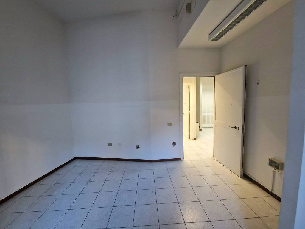 Appartamento a Pistoia in Piazza della Sala, 4 - Foto 3