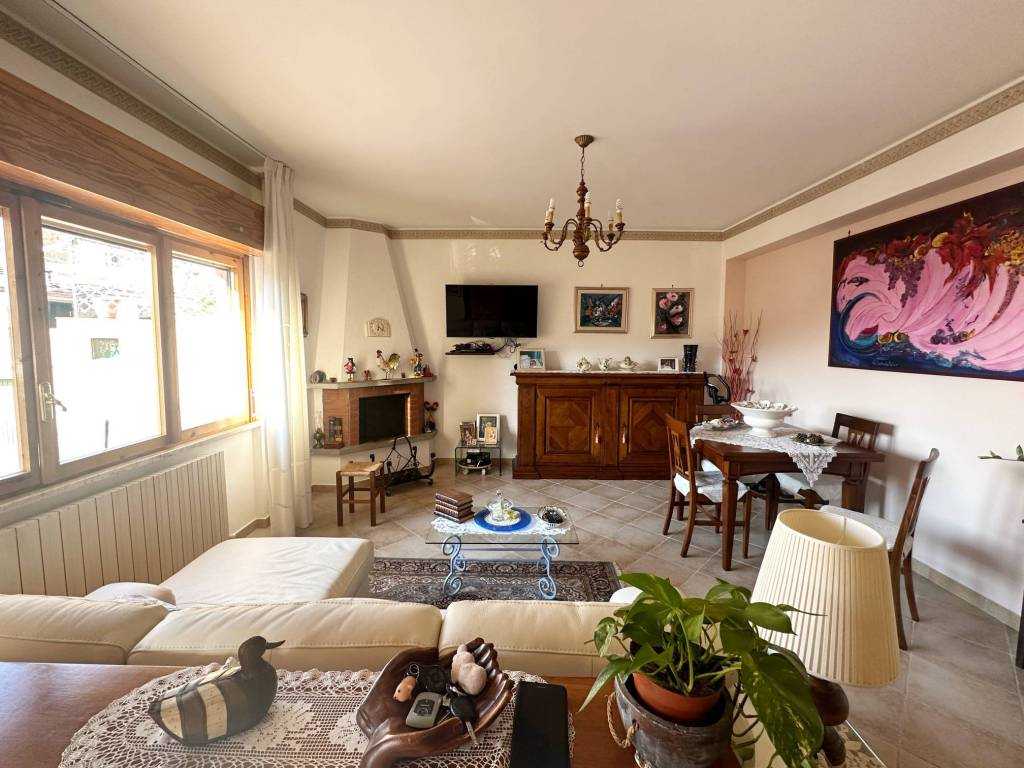 Appartamento a Monte argentario in Via delle Fornaci - Foto 3