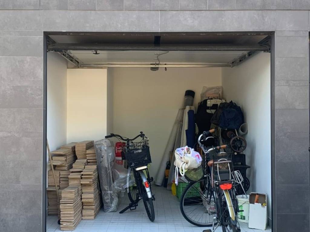 Box / garage a Pescara in Largo Filomena Delli Castelli - Foto 3