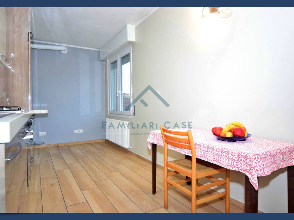 Appartamento a Brebbia in via vittorio veneto - Foto 5