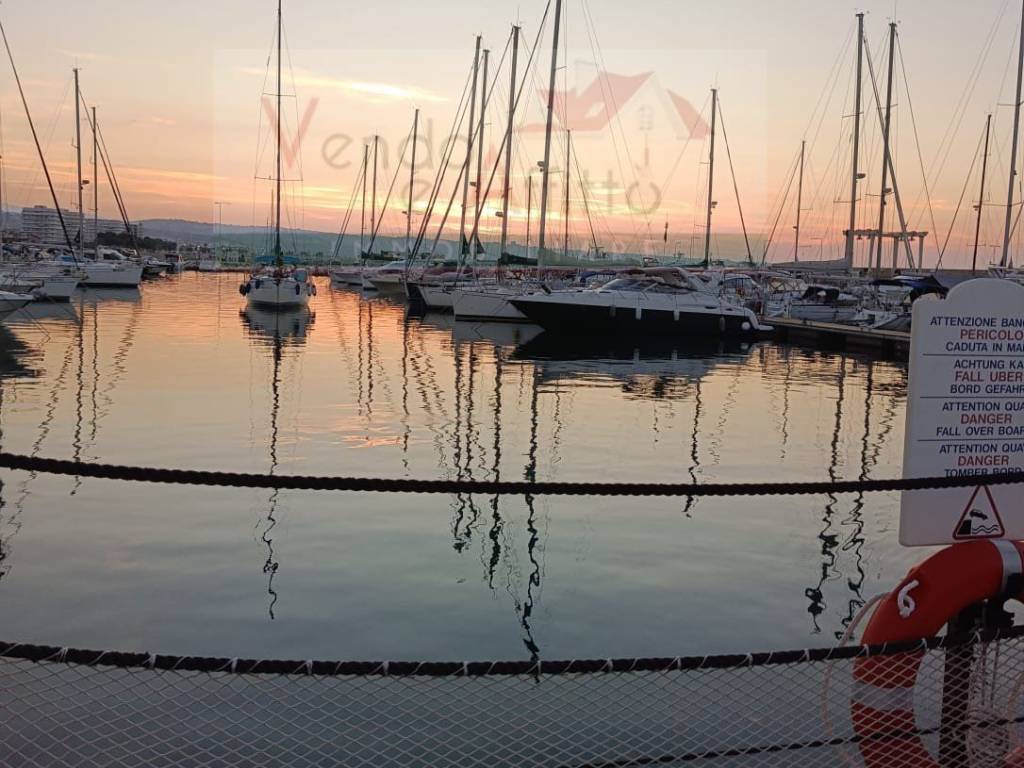 Appartamento a Montenero di bisaccia in Viale Giovanni Beltrame - Foto 2
