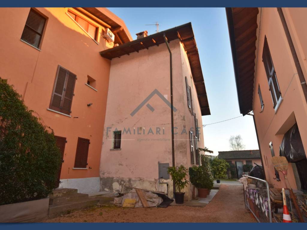 Casa indipendente a Varese in via stoppada - Foto 4