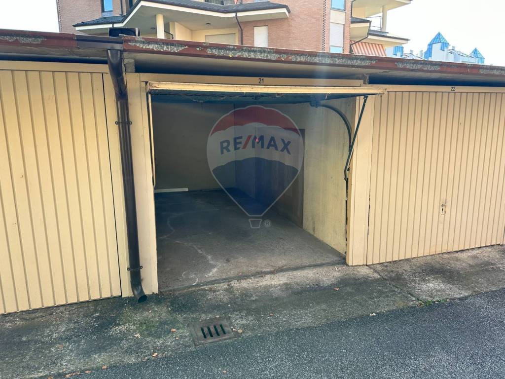 Box / garage a Biella in Via Fratelli Rosselli, 43 - Foto 3