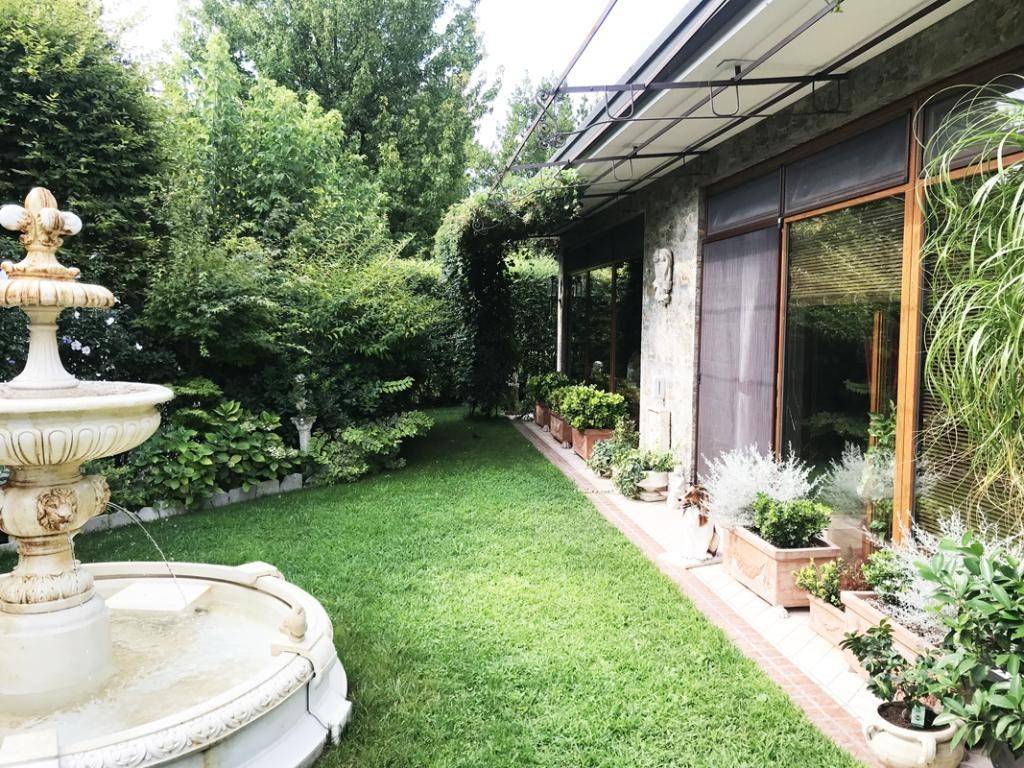 Villa a Padenghe sul garda in Via Praiss, 13 - Foto 3