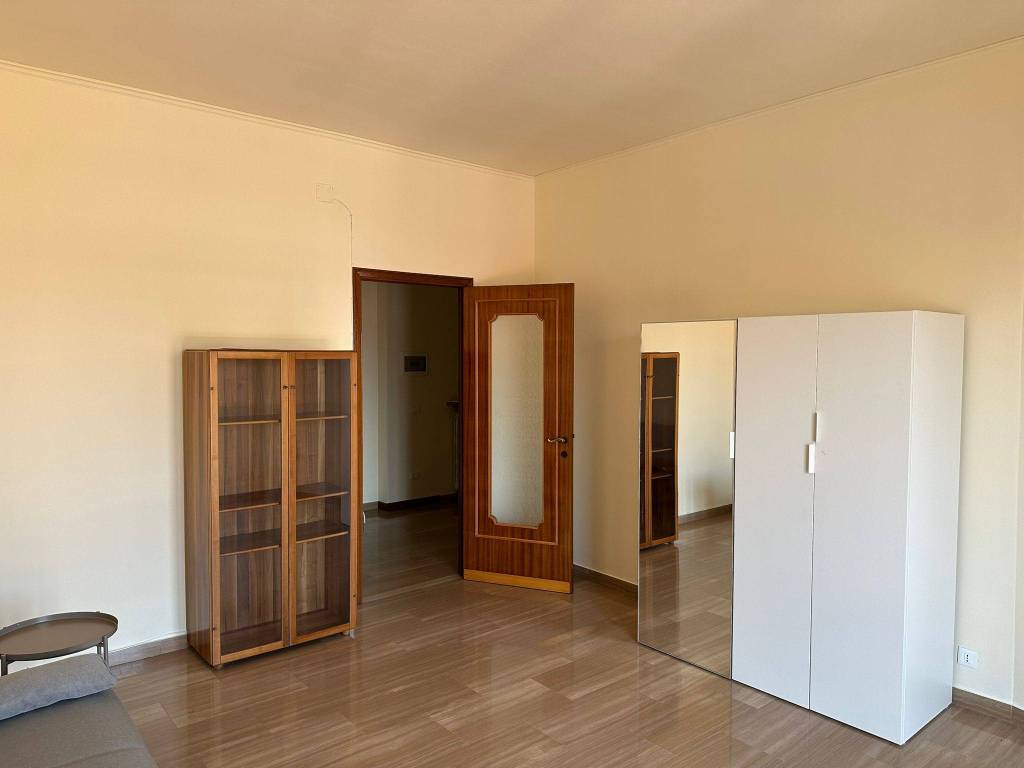 Appartamento a Cremona in Via Ruggero Manna - Foto 2