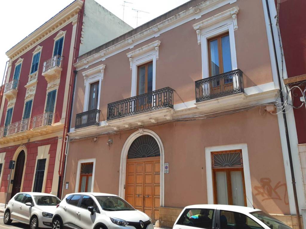 Casa indipendente a Brindisi in Via Benedetto Marzolla, 6 - Foto 4