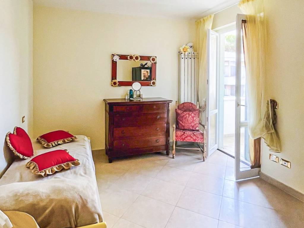 Villa a Pietrasanta in Via Goldora - Foto 2