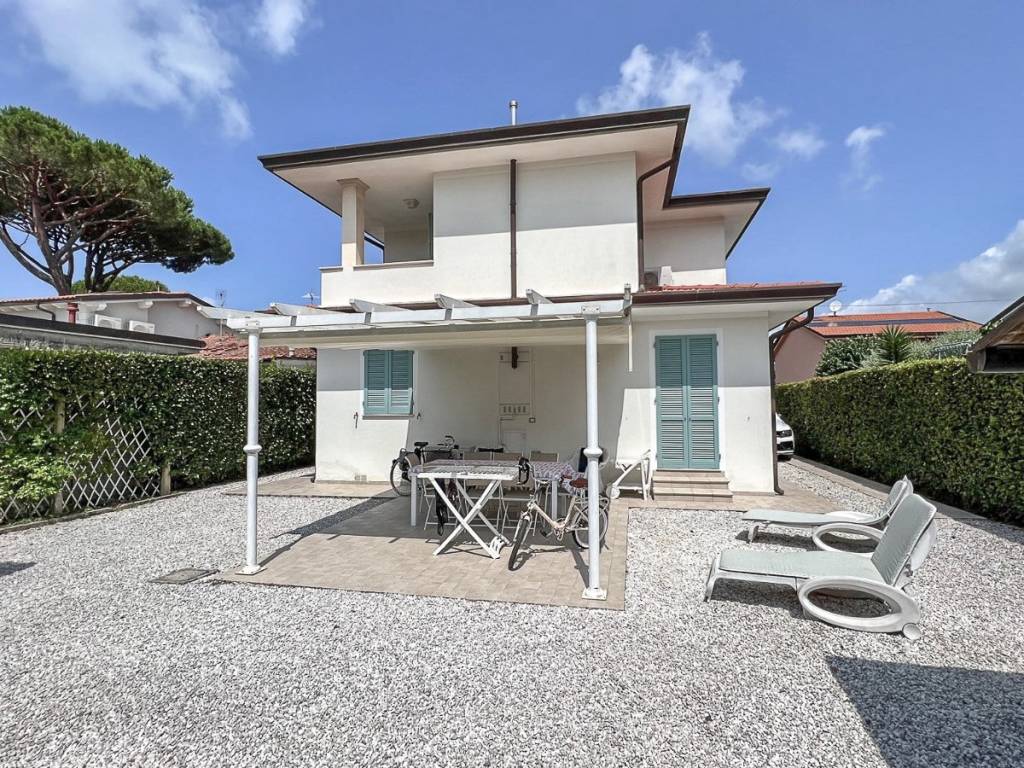 Villa a Pietrasanta in Via Goldora - Foto 5
