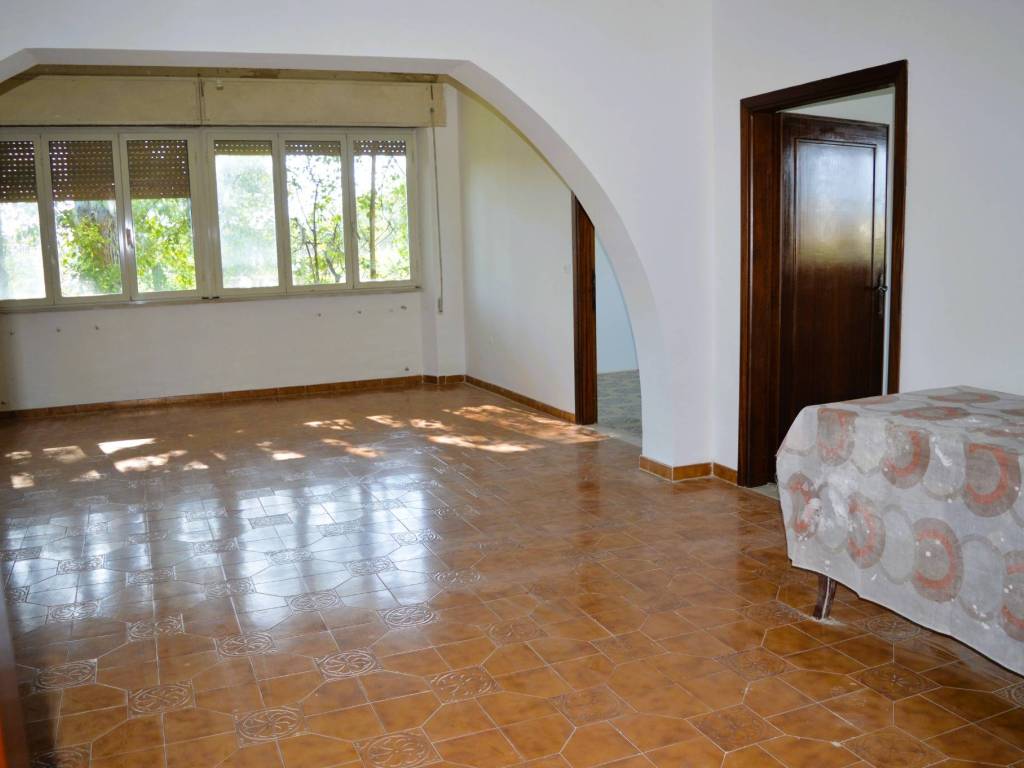 Casa indipendente a Aprilia in Via Genio Civile, 87 - Foto 2