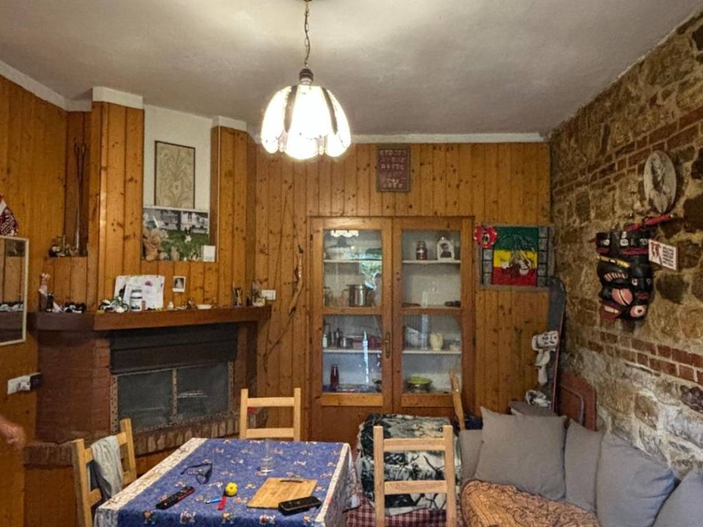 Appartamento a Roccafluvione in Frazione Olibra Incinant - Foto 4