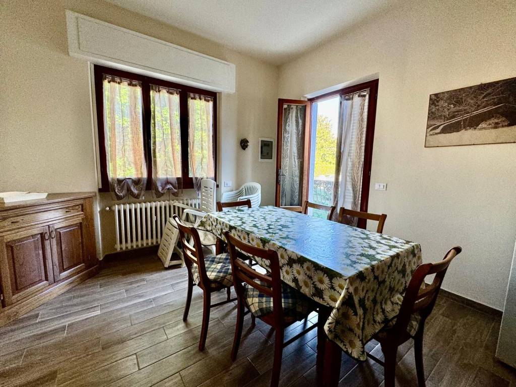 Villa a Pietrasanta in Via Adua - Foto 2