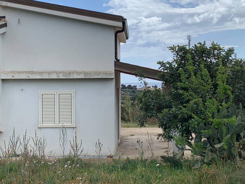 Villa a Noto in Via San Michele Arcangelo S.N.C. - Foto 3