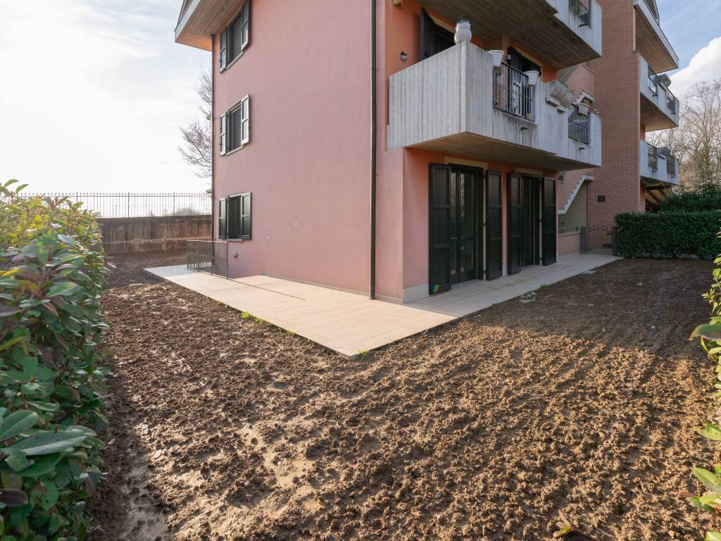 Appartamento a Cornate d'adda in Via Villa Paradiso - Foto 2