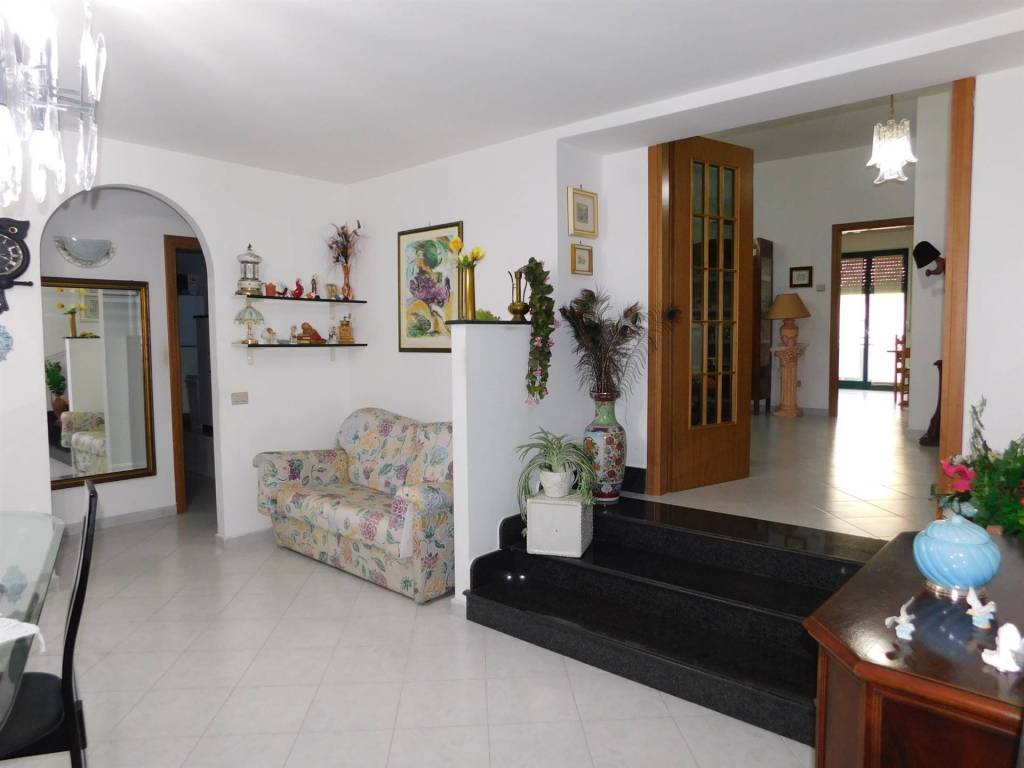 Appartamento a San cataldo in Via Babaurra - Foto 2
