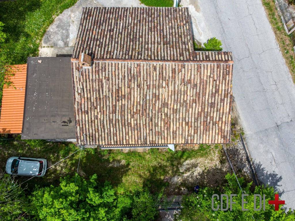 Villa a Pescorocchiano in Via Castagneta - Foto 3