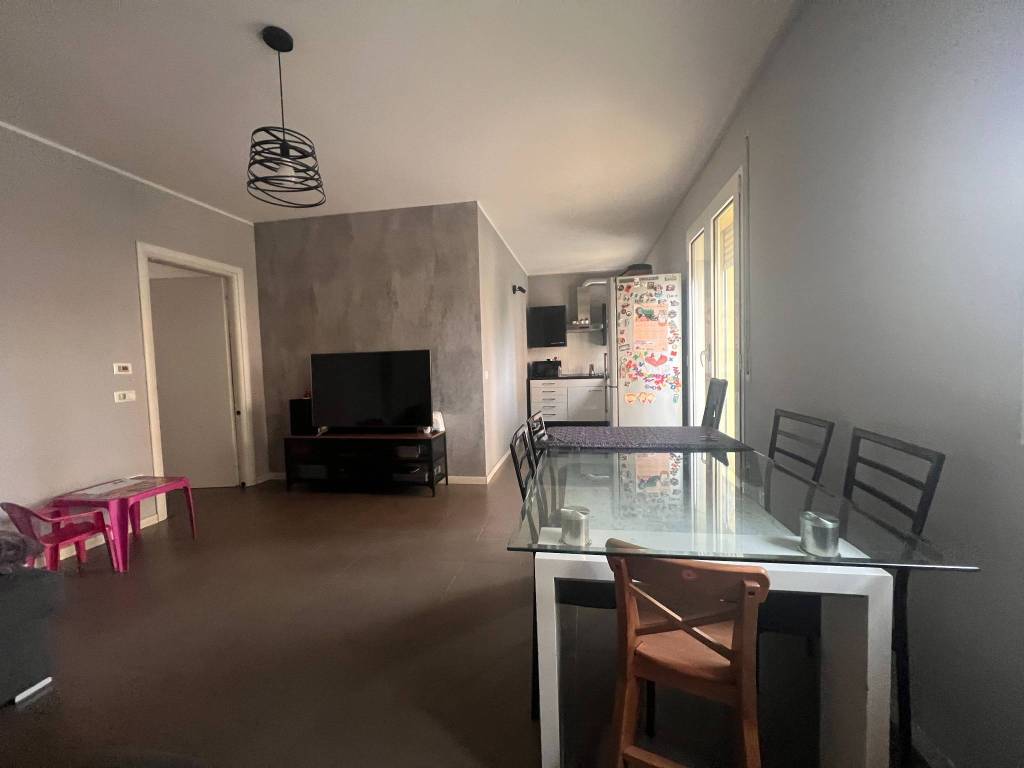 Appartamento a Mantova in Via Bressanone, 17 - Foto 4