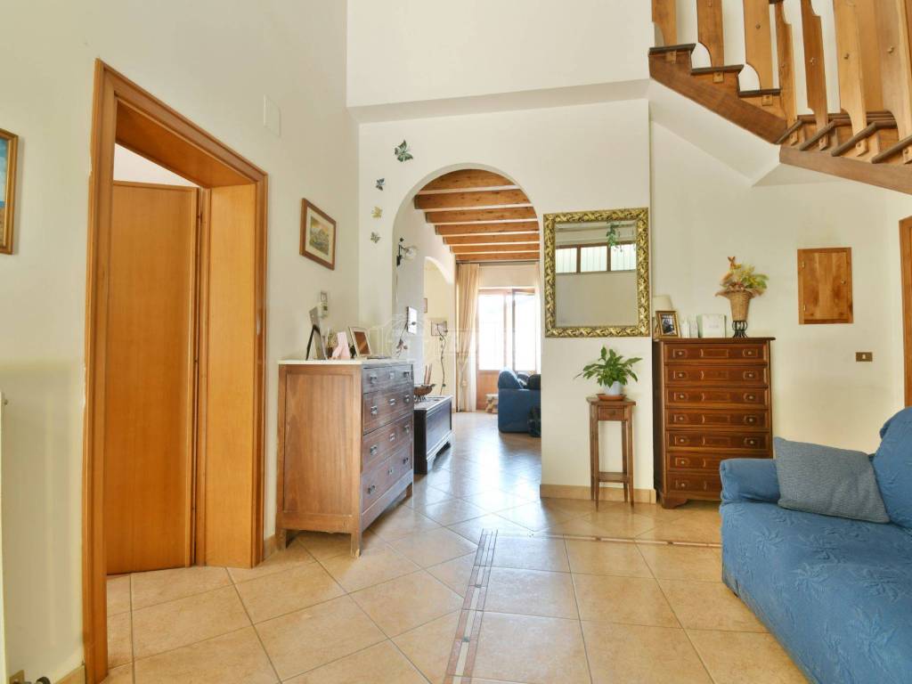 Casa indipendente a Ascoli piceno in Via Piagge 387 - Foto 2