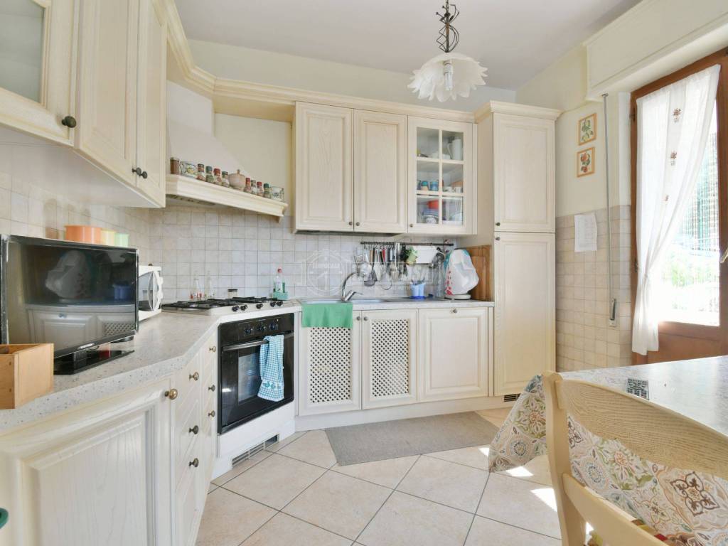 Casa indipendente a Ascoli piceno in Via Piagge 387 - Foto 4