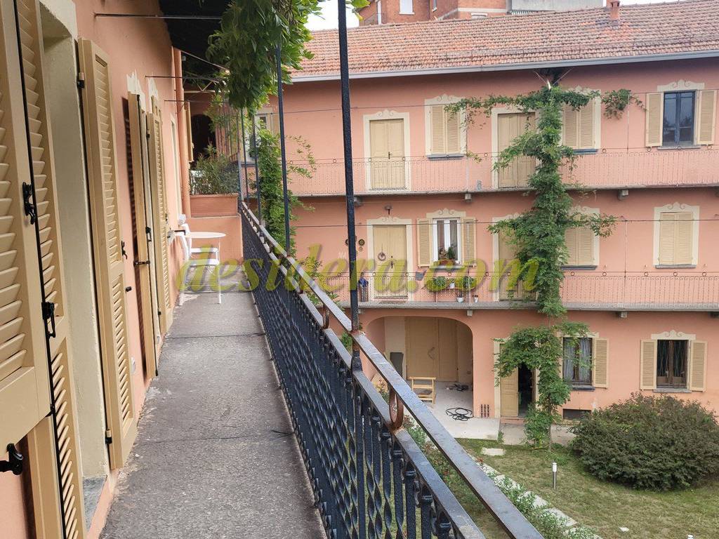 Appartamento a Castelletto sopra ticino in Via Caduti per la Libertà, 40 - Foto 3