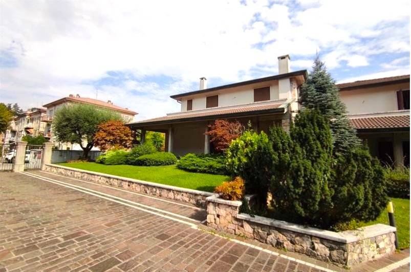 Villa a Arzignano in Via Trento, 57 - Foto 2