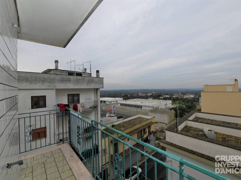 Appartamento a Ceglie messapica in Via Luigi Pecere - Foto 4