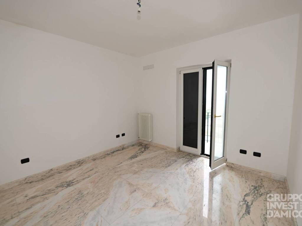 Appartamento a Ceglie messapica in Via Luigi Pecere - Foto 5