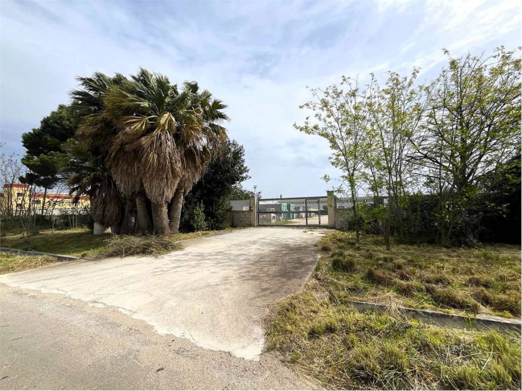 Terreno a Brindisi in Via Riccardo Moretti - Foto 2
