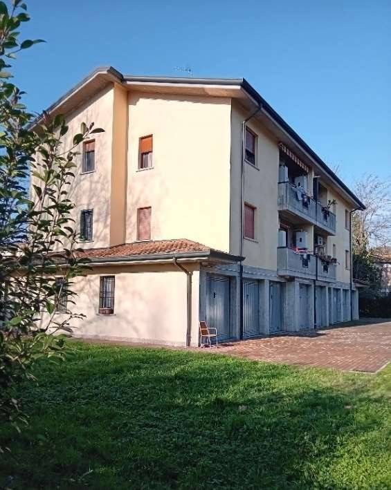 Appartamento a Crevalcore in via Del Papa - Foto 2