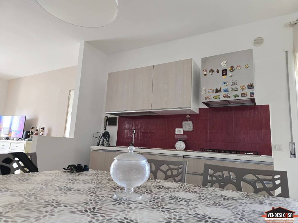 Appartamento a Adelfia in Via Bari 4 - Foto 4