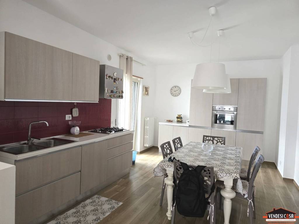 Appartamento a Adelfia in Via Bari 4 - Foto 5