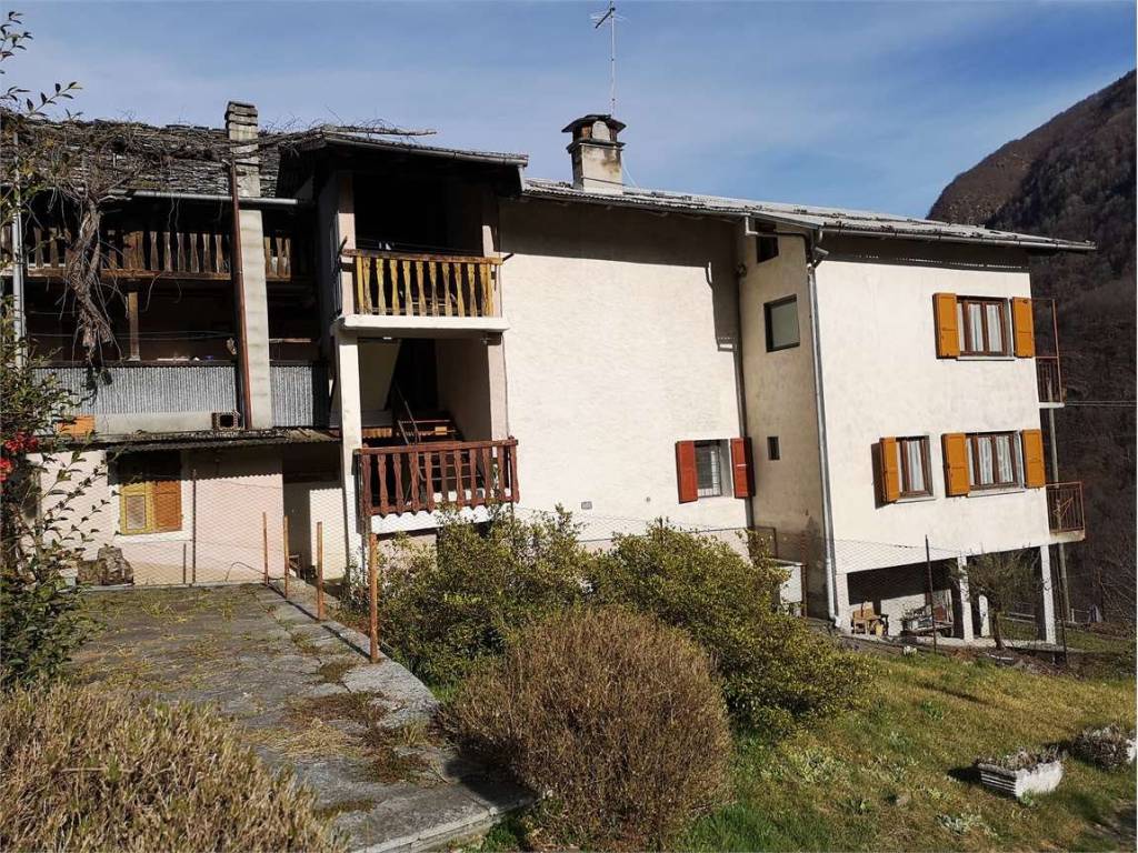 Casa indipendente a Calasca-castiglione in Località Calasca dentro, 21 - Foto 4