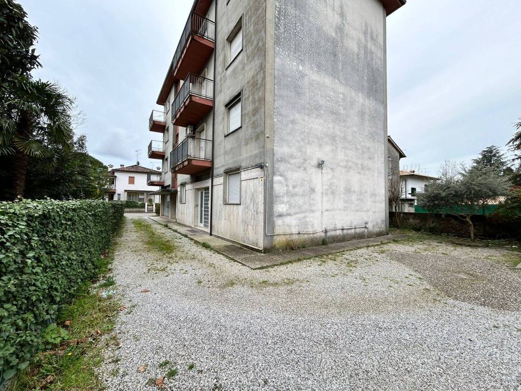 Palazzo / stabile a Gradisca d'isonzo in Via Aquileia, 46 - Foto 4