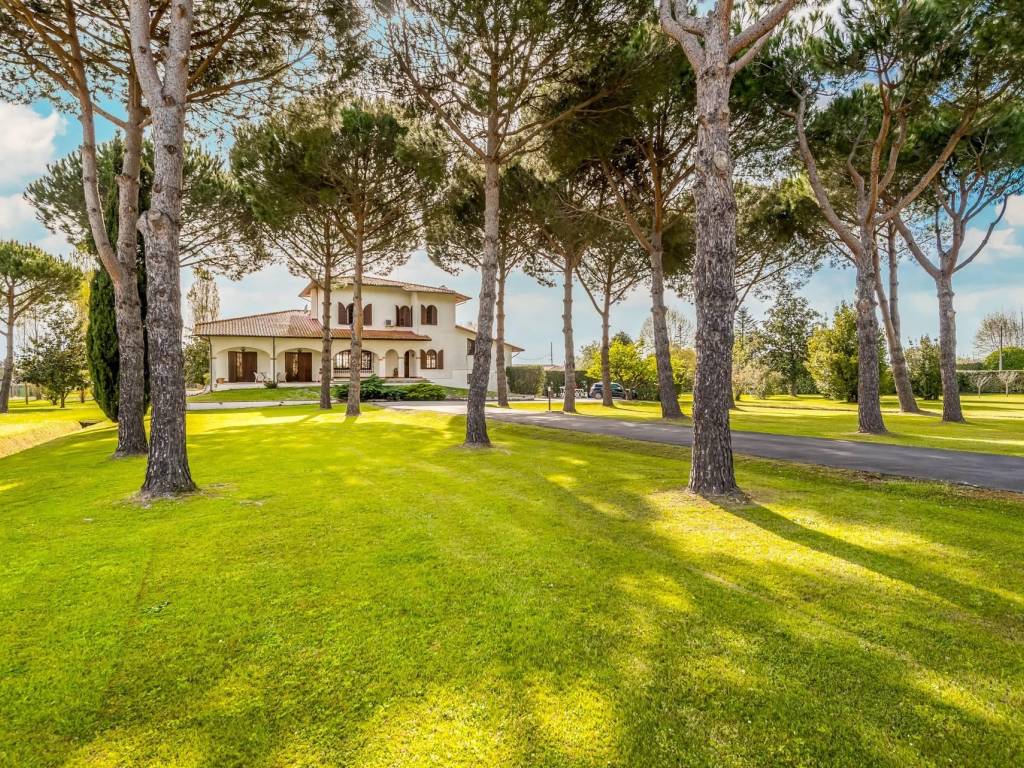 Villa a Pietrasanta in VIA ARGINELLO, 80 - Foto 5