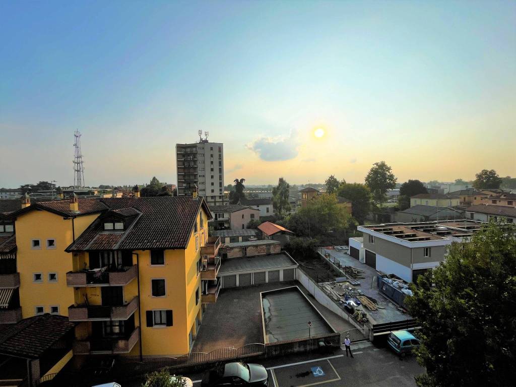Appartamento a Codogno in Via Gerolamo Ugoni, 15 - Foto 2