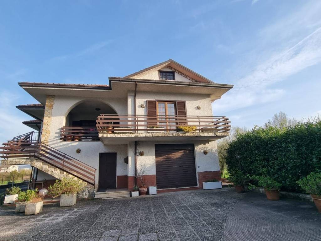 Villa a Sora in Via Salceto - Foto 2