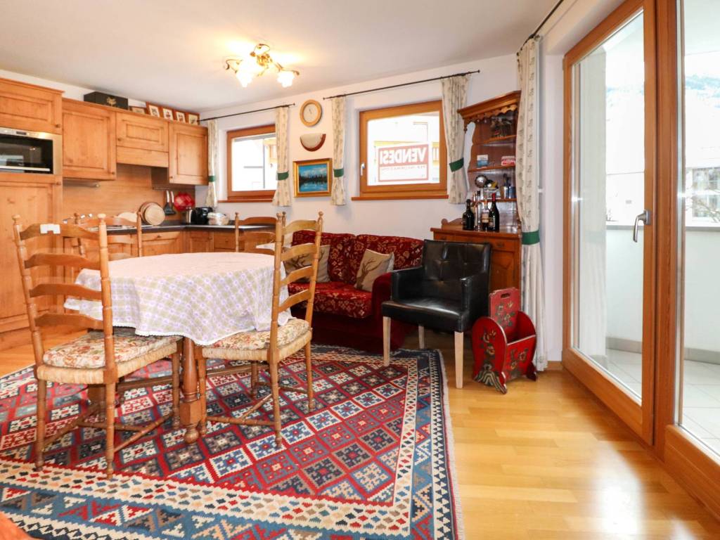 Appartamento a Monguelfo-tesido in Via Parrocchia, 7 - Foto 2