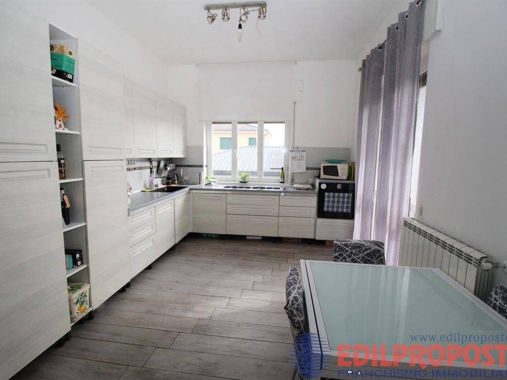 Villa a Misinto in Via Europa - Foto 4