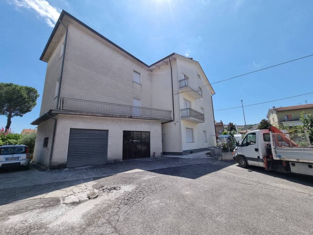 Appartamento a Corridonia in Via Passo del Bidollo - Foto 2