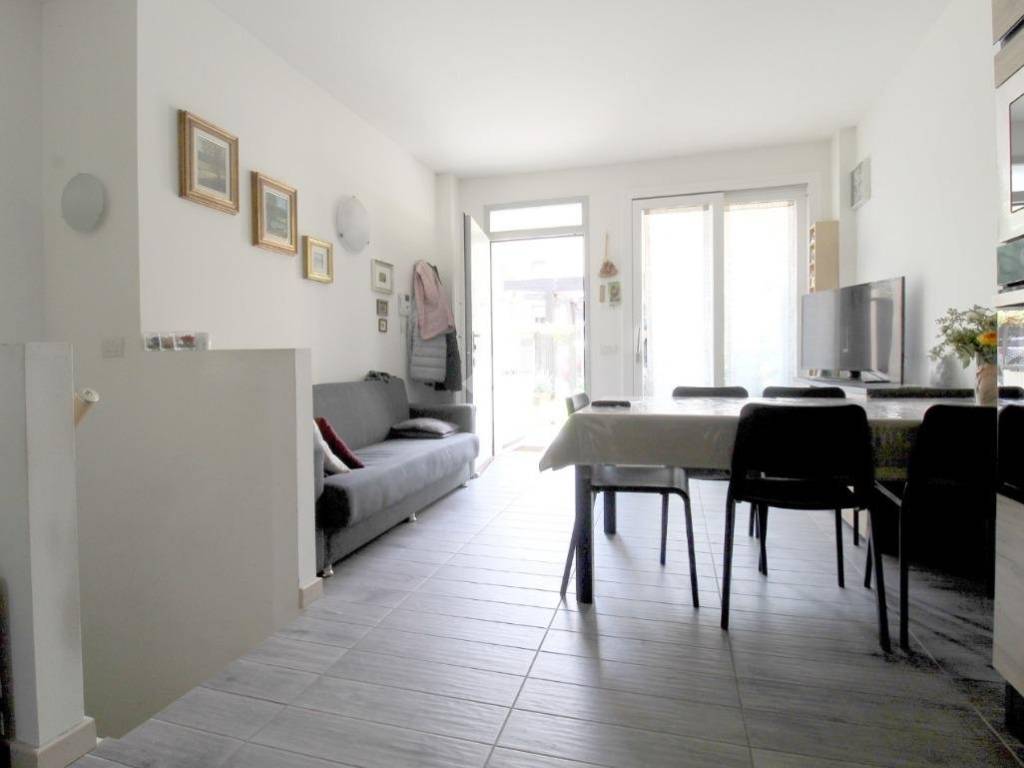 Appartamento a Concorezzo in Via Edmondo de Amicis, 45 - Foto 5